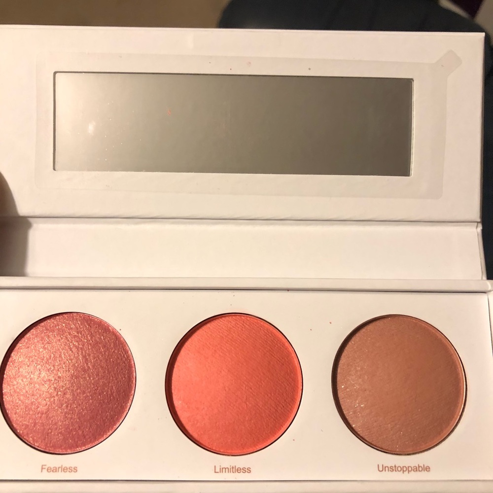 RealHer Blush Kit